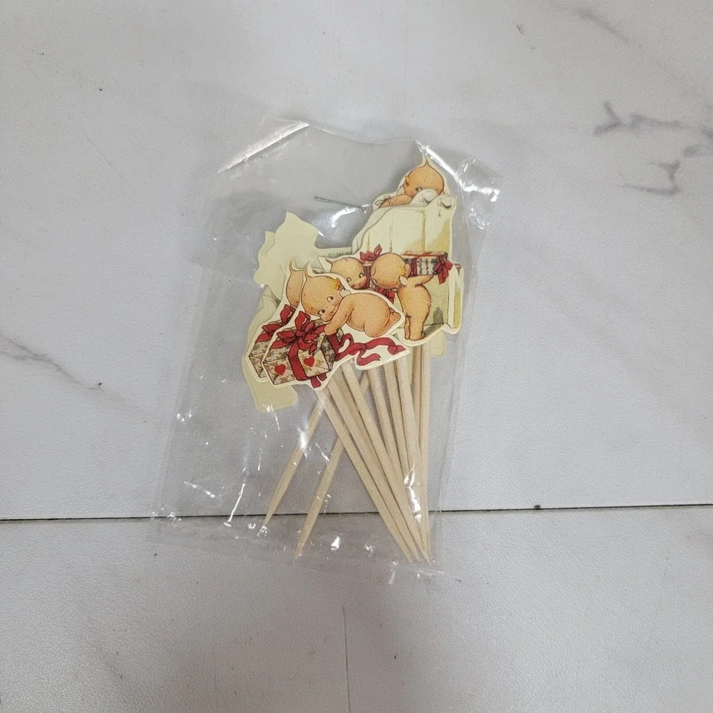 Vintage 1986 Kewpie‎ Cupcake Toothpicks Pickle Picks Party Decor